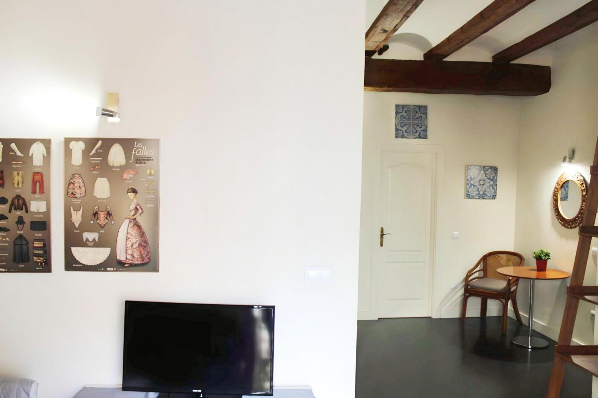 Apartamento Reformado Cerca De La Plaza Redonda Βαλένθια Εξωτερικό φωτογραφία